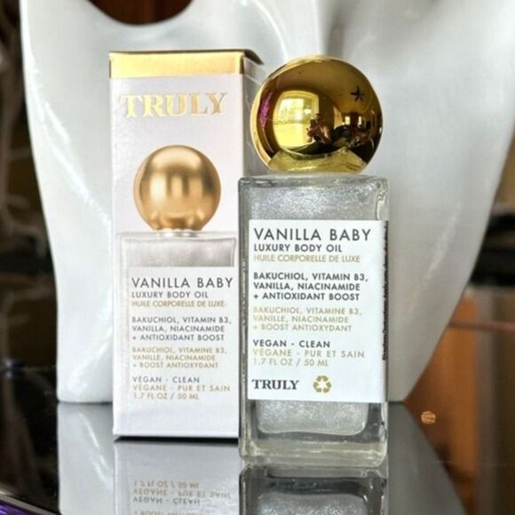 NIB Truly Vanilla Baby Luxury Body Oil Nourishing Antiaging Glistening Shimmer - Picture 3 of 12
